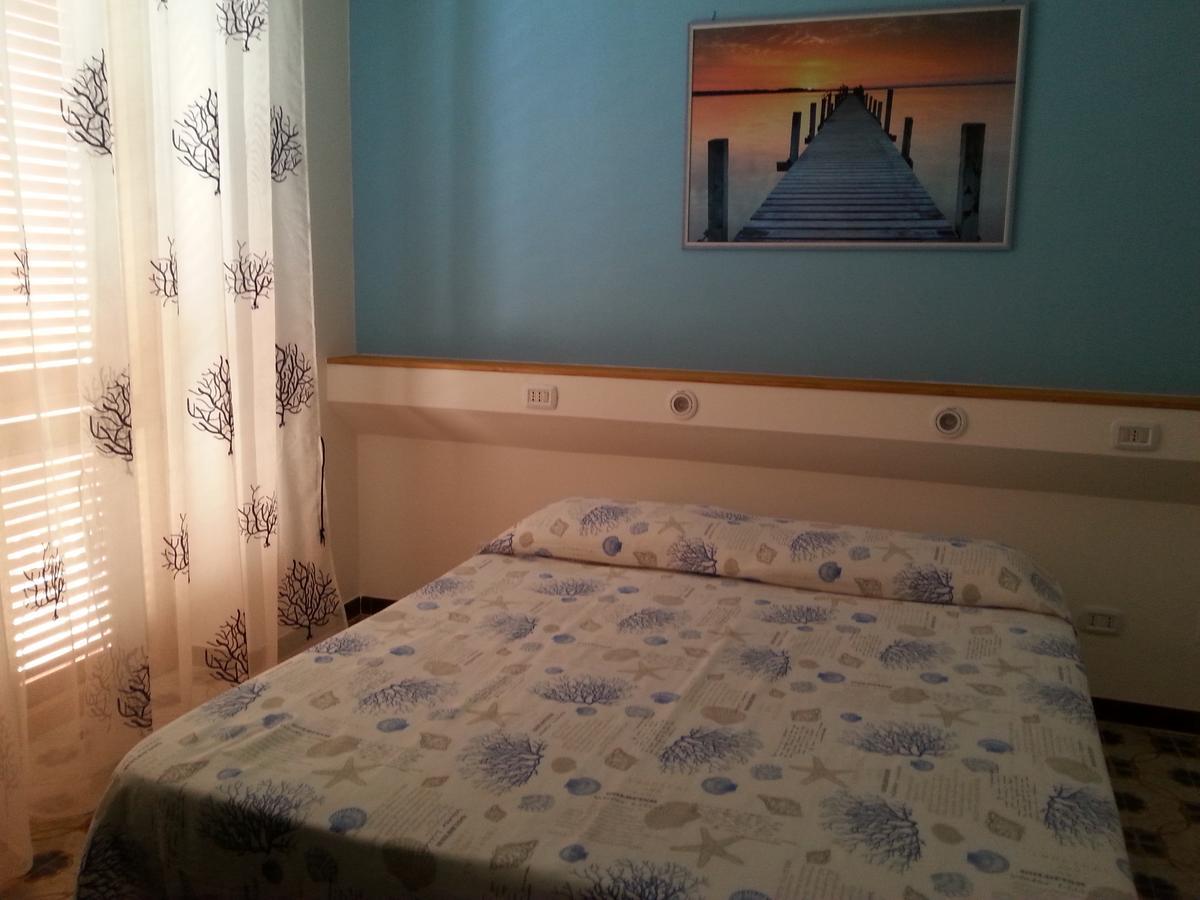 Appartamento In Villa Valentini, Fronte Mare, Giardino E Parcheggio Privato, Wifi, Dotato Di Tutti I Confort, Nel Golfo Di Gaeta Минтурно Екстериор снимка