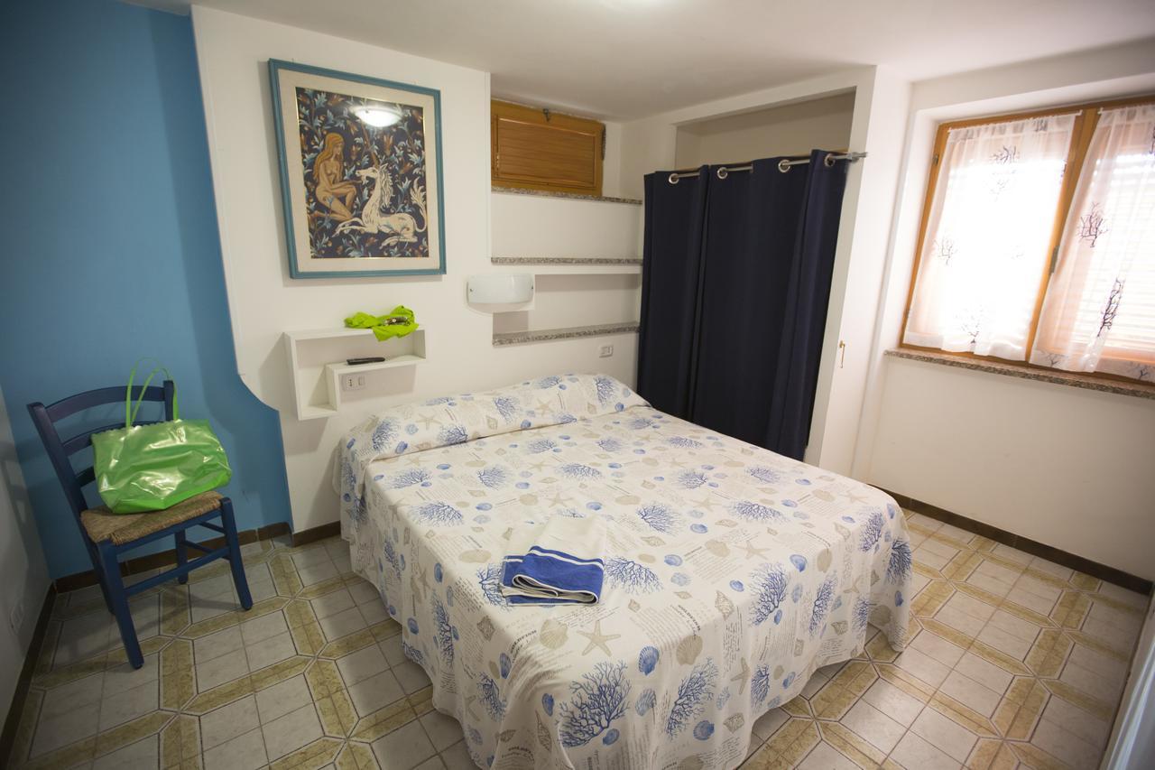 Appartamento In Villa Valentini, Fronte Mare, Giardino E Parcheggio Privato, Wifi, Dotato Di Tutti I Confort, Nel Golfo Di Gaeta Минтурно Екстериор снимка